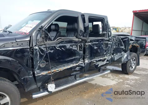 2016 Ford F-250 Lariat z USA, uszkodzony, nr VIN 1FT7W2BT6GEA96214